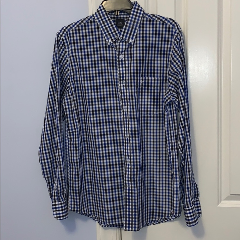 Men’s dockers button down shirt